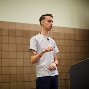 Meet your Posher, Marcus